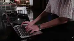 Кости 11 сезон 11 серия